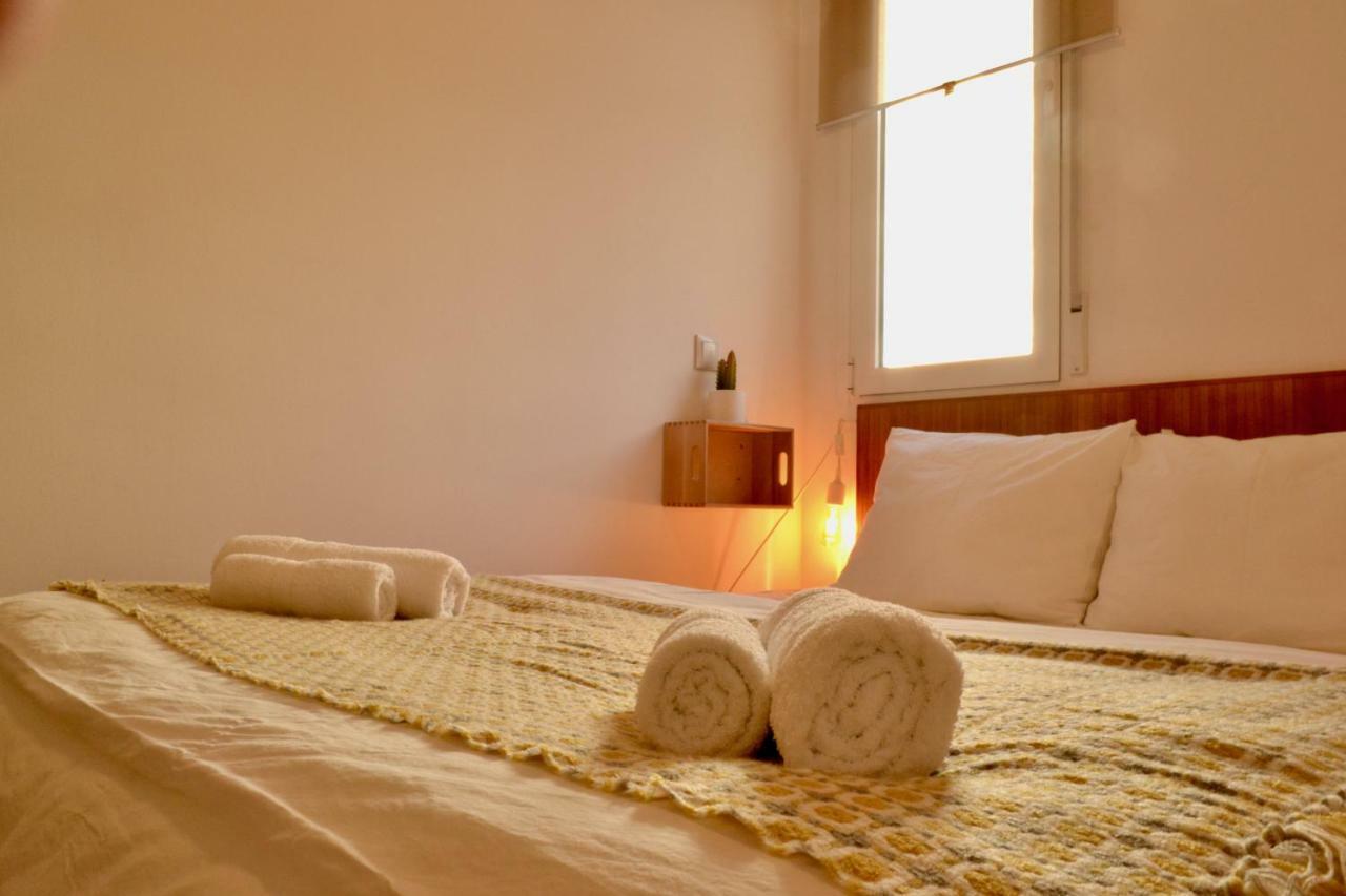 Hola Valencia - Holiday Apartments المظهر الخارجي الصورة