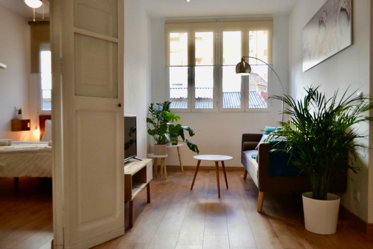 Hola Valencia - Holiday Apartments المظهر الخارجي الصورة